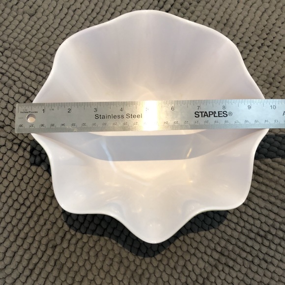 Retro 70’s style nesting snack bowls - Picture 3 of 8